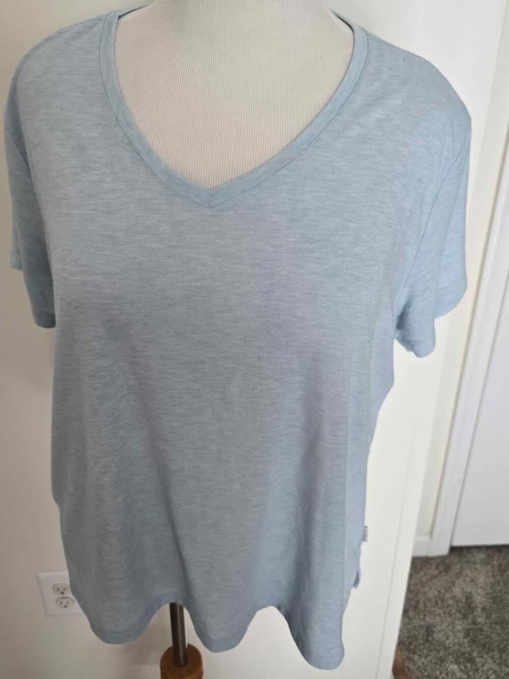 Eddie Bauer XL Light Blue T-Shirt